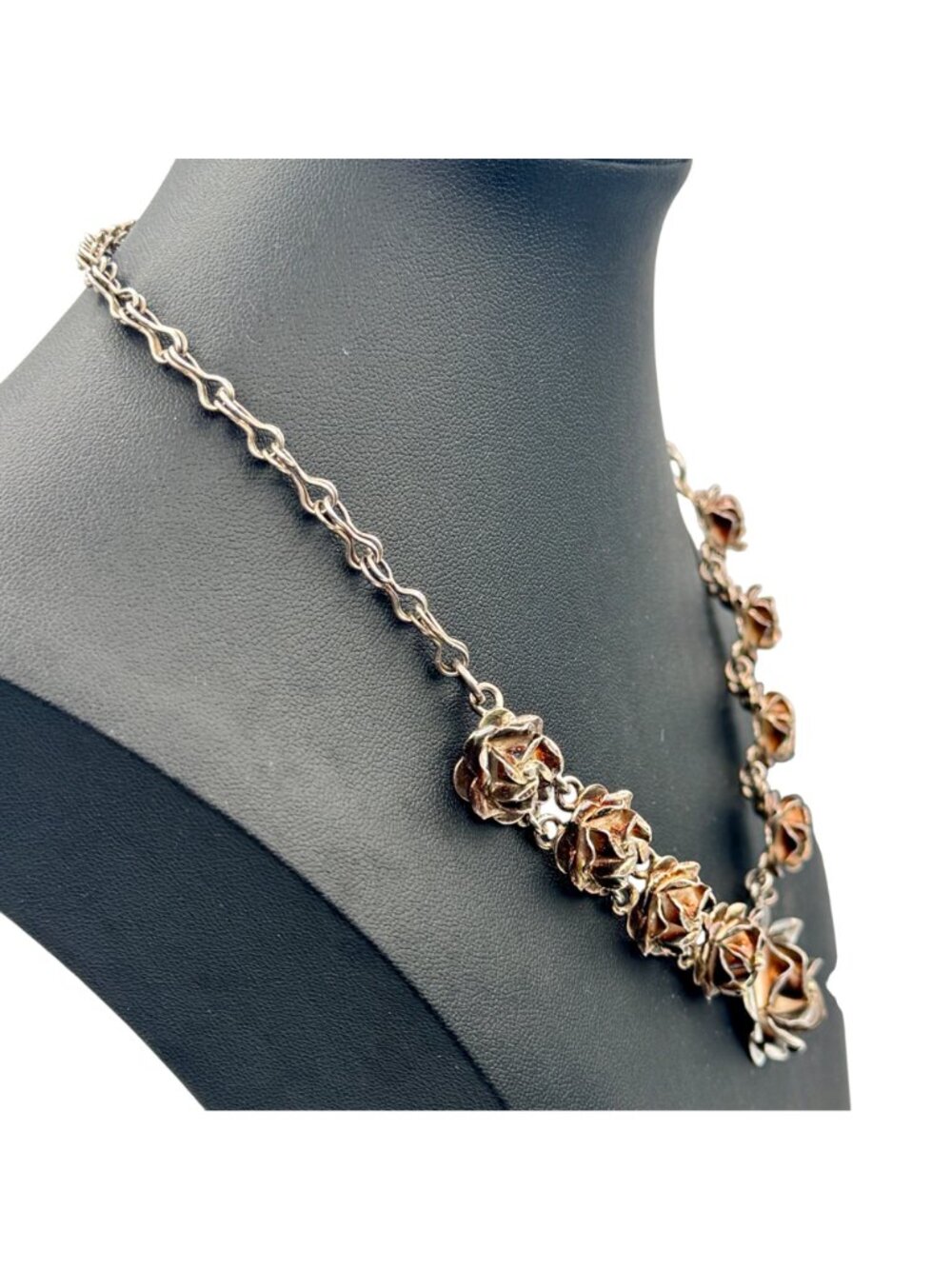 Vintage Taxco Silver Floral Rose Necklace Design 17 Inches Elegant Statement 50g - Picture 3 of 10